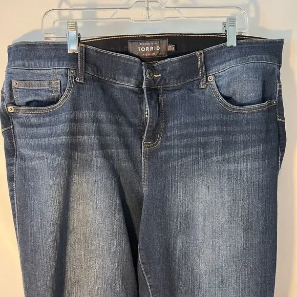 TORRID Jeans Size 20R Bombshell Skinny Premium Stretch Dark Wash - Picture 2 of 8